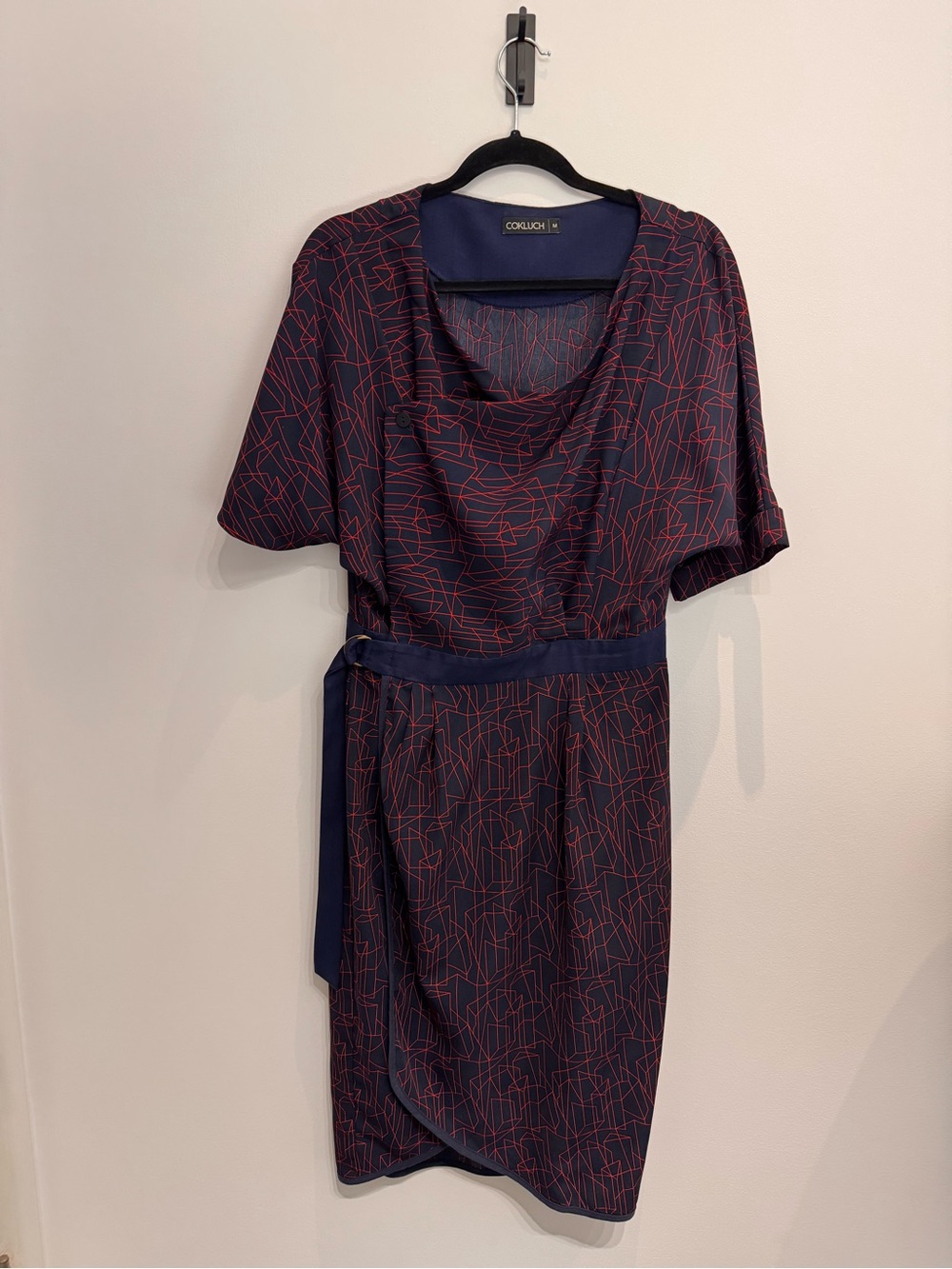 Cokluch Geometric Print Wrap Midi Dress Navy & Red Size Medium